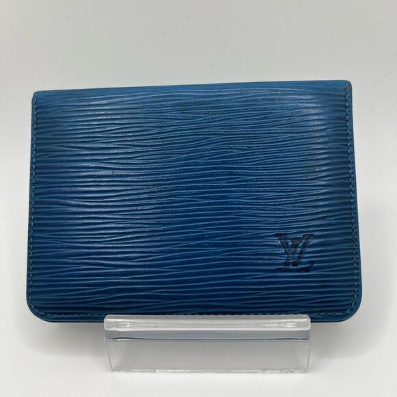 Louis Vuitton Blue Epi Card Holder - Picture 1 of 5